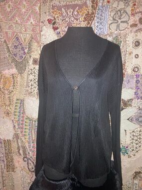 Black Women's Lightweight V-Neck Cardigan